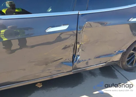 2018 Tesla Model S 100D/75D/P100D z USA, uszkodzony, nr VIN 5YJSA1E20JF269740